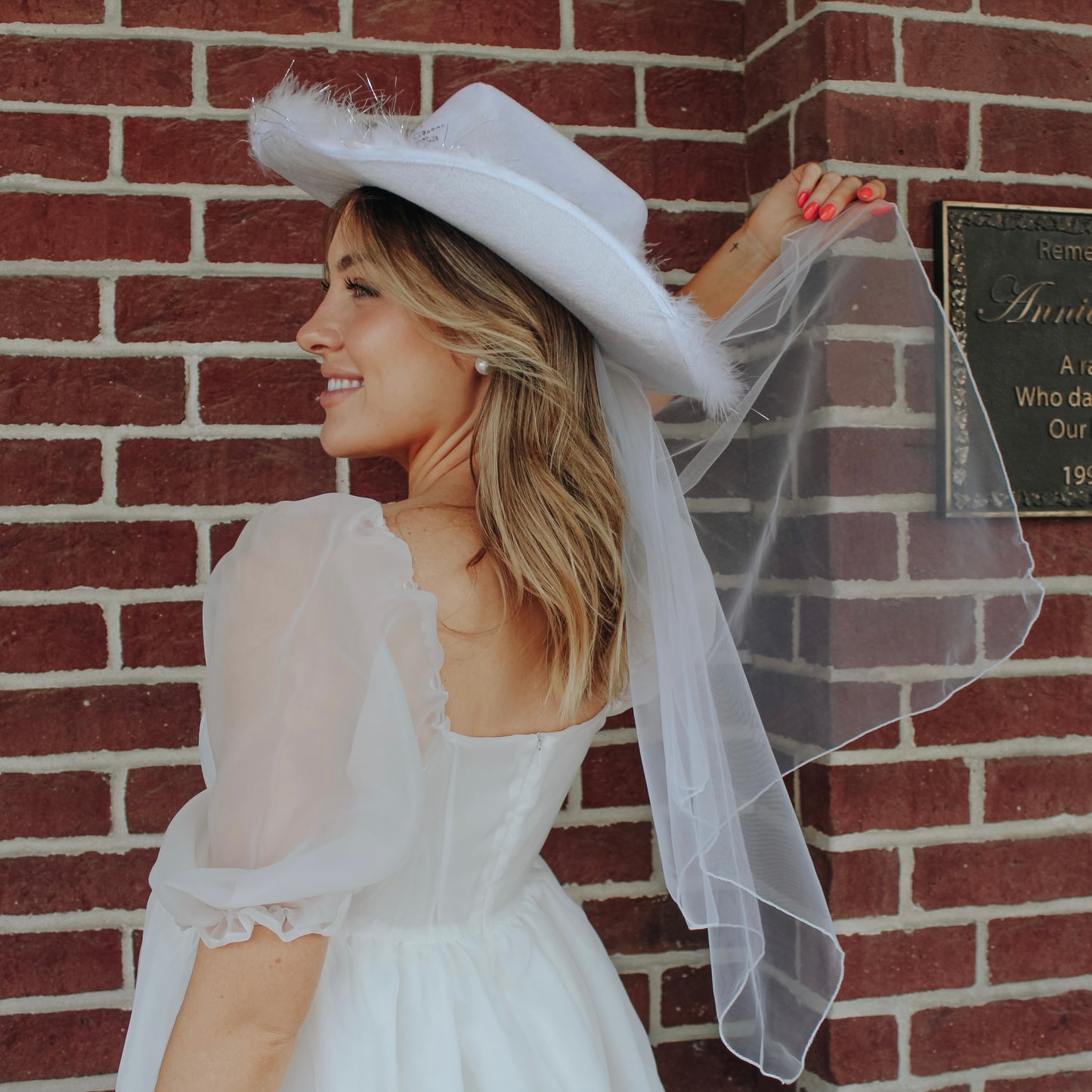 Bride Cowgirl Hat + Veil